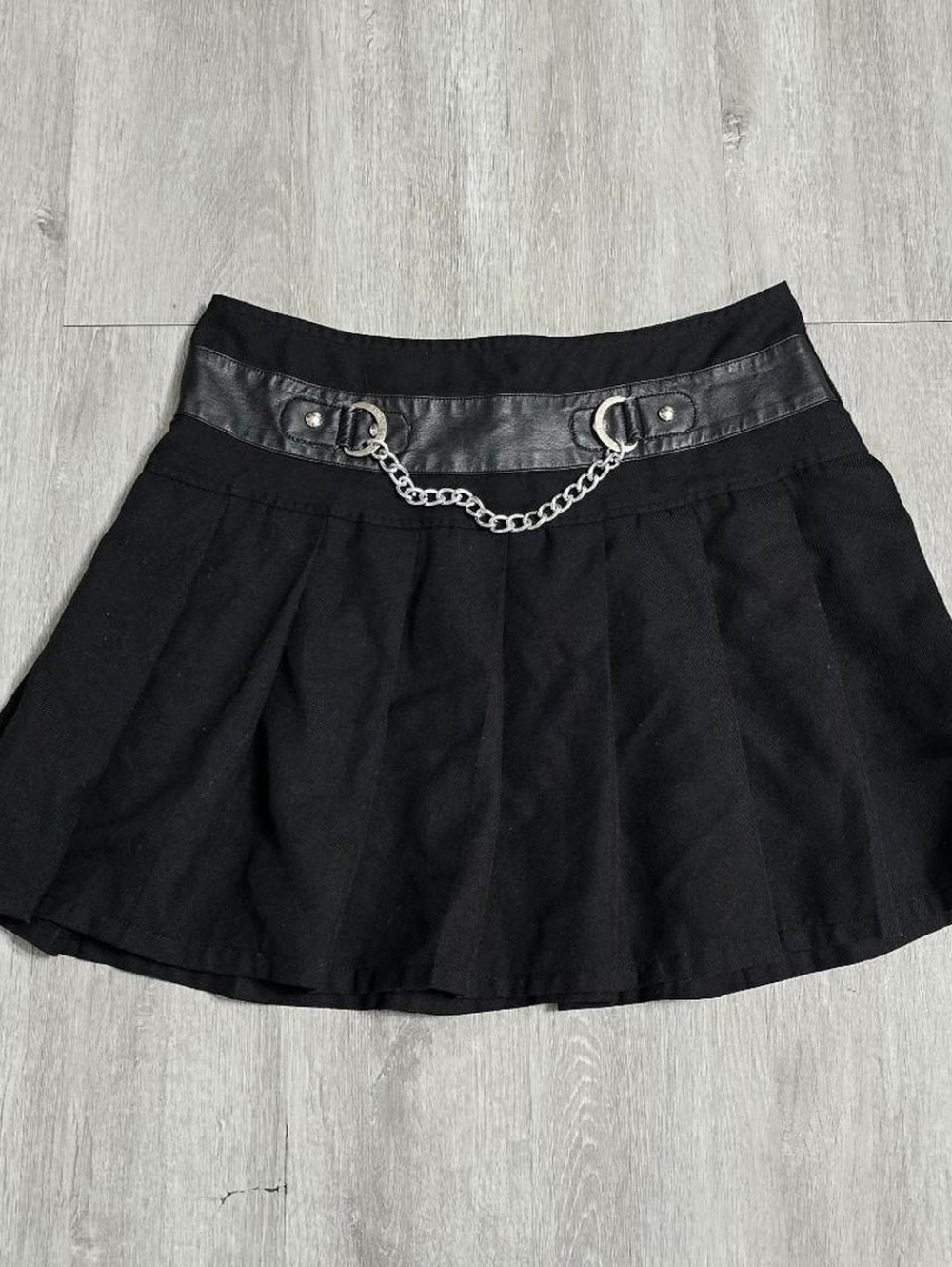 Y2K Royal Bones Mini Skirt Daang Goodman Black Pleated Mini Chain Punk Goth